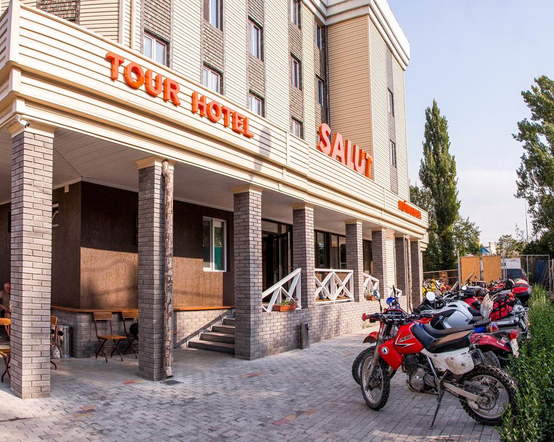 Salut Hotel Bichkek Extérieur photo